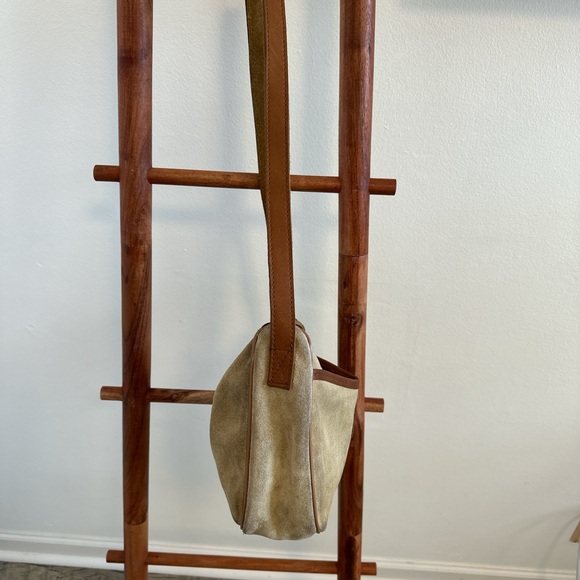 Vintage suede shoulder bag - Picture 3 of 7